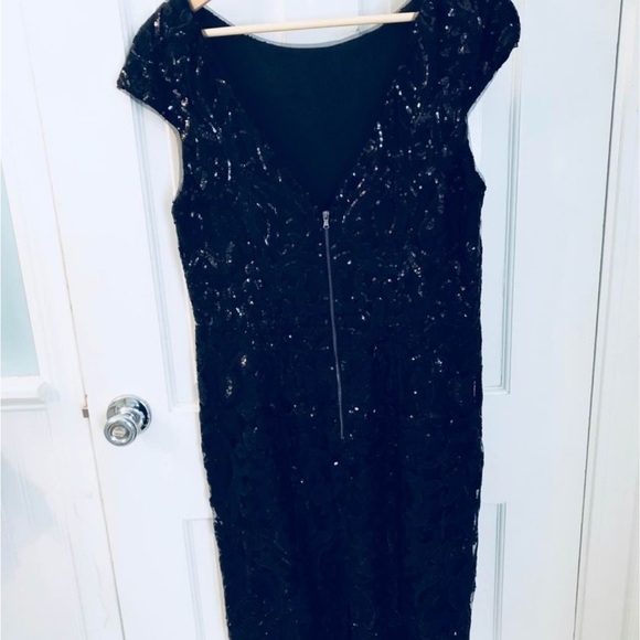 Vera Wang black sequin cocktail dress - Picture 2 of 4